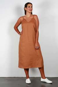 Outlet 150: Zephyr - 1604 Caramel Slip Dress
