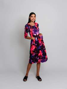 Alquema - 3/4 Sleeve Smash Pocket Dress