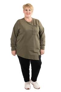 Products: Raven - Patch Pocket Sweatshirt