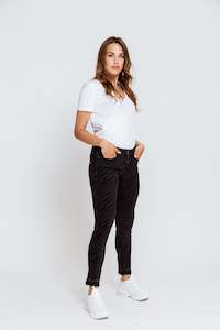 Zhrill: Zhrill - Daffy Jean