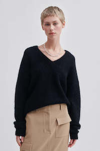 Second Female: Second Female - Brook Knit Oversize V-Neck