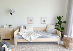 Floor Beds Ply: Low Daybed PLY