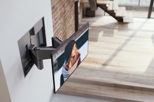 Nexus21: Nexus 21 APEX (Extend & Swivel Motorized TV Mount - For Up to 80'' TV)