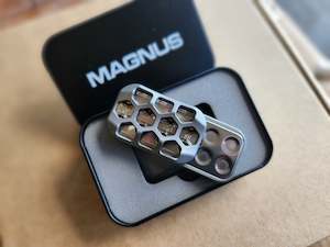 Titanium - SD122 - ToadHEX 3-Click