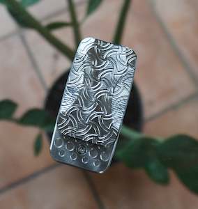 Superdrop: Titanium - SE140 - Squashed Toad "Rocker"