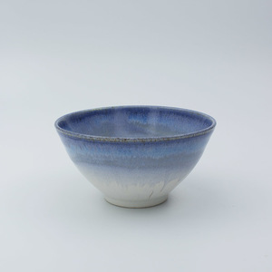 Products: Small blue bowl – Magpie Art Studio – Mike Hooton