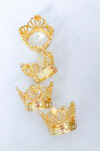 MAGPIE HOME Crown Napkin Rings
