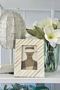 Photo Frames: Sth Hampton Frame 4x6 Diagonal Stripes