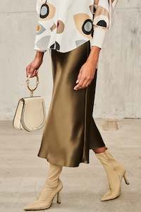 New Arrivals: HERZEN'S ANGELEGENHEIT Skirt - Olive