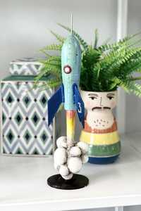 Gifts: Blue Rocket on Stand