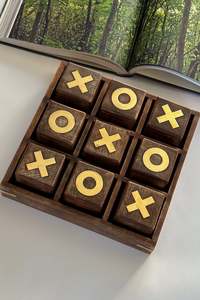 Games And Jigsaw Puzzles: Slotted Tic Tac Toe - Natural