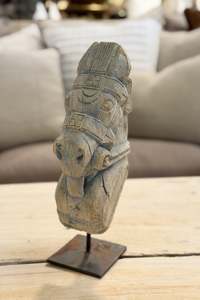 Furniture: Carved Horse Head