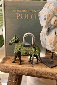 Global Collectables: Green Horse Brass Lock