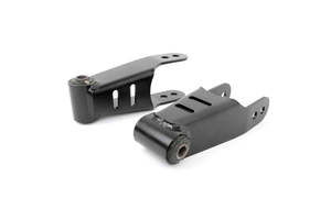 Suspension: Lowering Shackles 1-2.5 Inch | Chevy C1500/K1500 Truck 2WD (1988-1999)