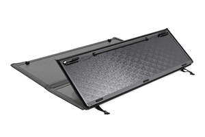 4wd Accessories: Hard Low Profile Bed Cover 6'9" Bed Rail Caps Chevy/GMC 2500HD/3500HD (20-26)