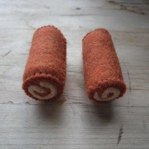 Frontpage: Swiss Rolls 2pc