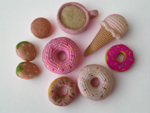 Play Bundles: Māwhero (Pink) Play Bundle