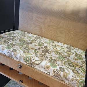 Linen: Vintage Fitted Sheets