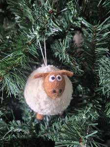 Hanging Hīpi Ornament