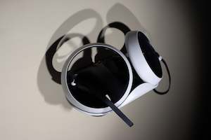 Wall Mounted: PSVR2 Charging Cradle Wall Mount