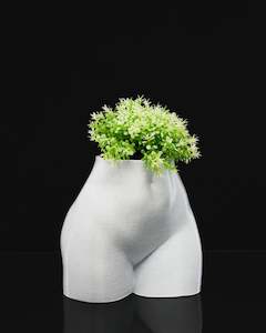 Hips Body Vase