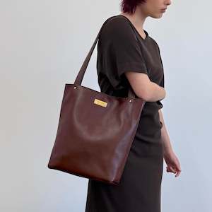 Sale 1: Ingrid Tote - Espresso
