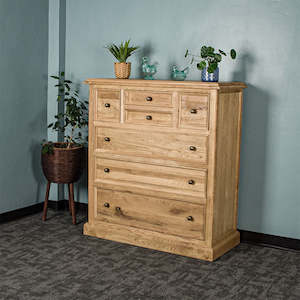 Versailles: Versailles Oak 7 Drawer Chest