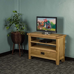 Vancouver Value Oak Entertainment Unit