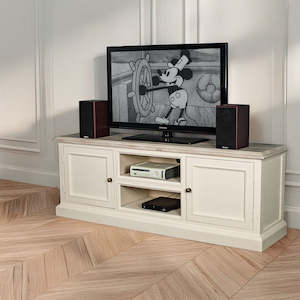 Biarritz Entertainment Unit