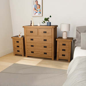 Queensland 3 Piece Oak Bedroom Set