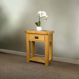 Oak Furniture: Queensland Compact Oak Hall Table