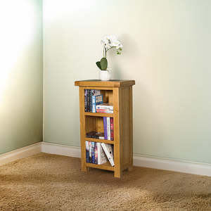 Queensland Narrow Bookcase