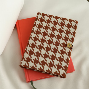 Best Sellers: Chestnut Hound Diary