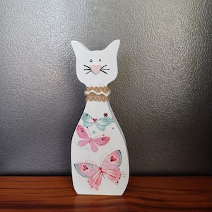 Cat - Free standing.