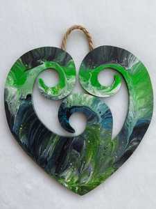 Kiwiana wall hanging heart