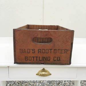 Products: Medium Wooden Box - Confetti container - Wedding Hire Wanaka - M&M