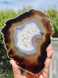 Crystals Agate: Natural Agate Slab with Gold Trim