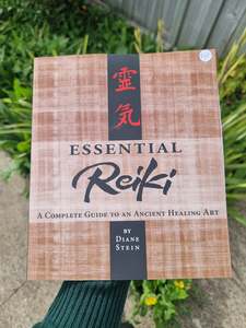 Essential Reiki Diane Stein