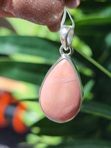 Jewellery Pendants Earrings: Pink Opal Pendant
