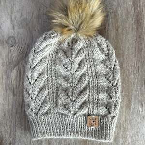 New - Mia Luxe Possum Blend