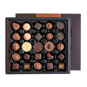Devonport Chocolates | Assortment, Luxury Chocolate & Truffle Selection | 25 Pieces