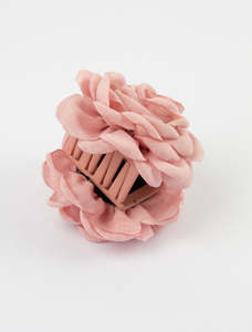 Accessories: Stella + Gemma | Hair Claw | Fabric Rose | Blush