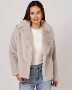 Stella + Gemma | Fur Jacket | Britta | Oyster