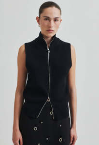 Yora Knit Zip Vest - Black