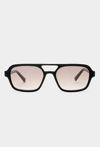 Eyewear: The Dusty Sunglasses - Black