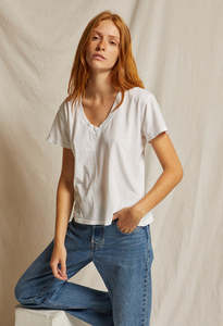 Perfectwhitetee: Hendrix Basic V-Neck T-Shirt - White