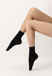 Cheryl Cashmere Modal Short Socks - Black