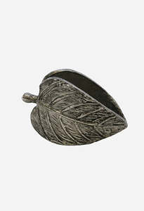 Homeware: Duo Leaf Napkin Ring - Antique Silver
