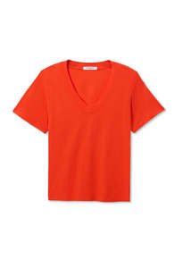 Perfectwhitetee: Hendrix Basic V-Neck - Tomato