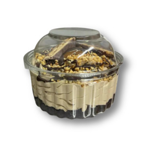 Snickers cheesecakes